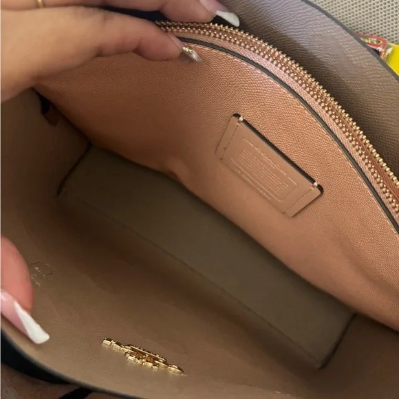 Coach Cream Tote with Strawberry Print - Picture 5 of 6